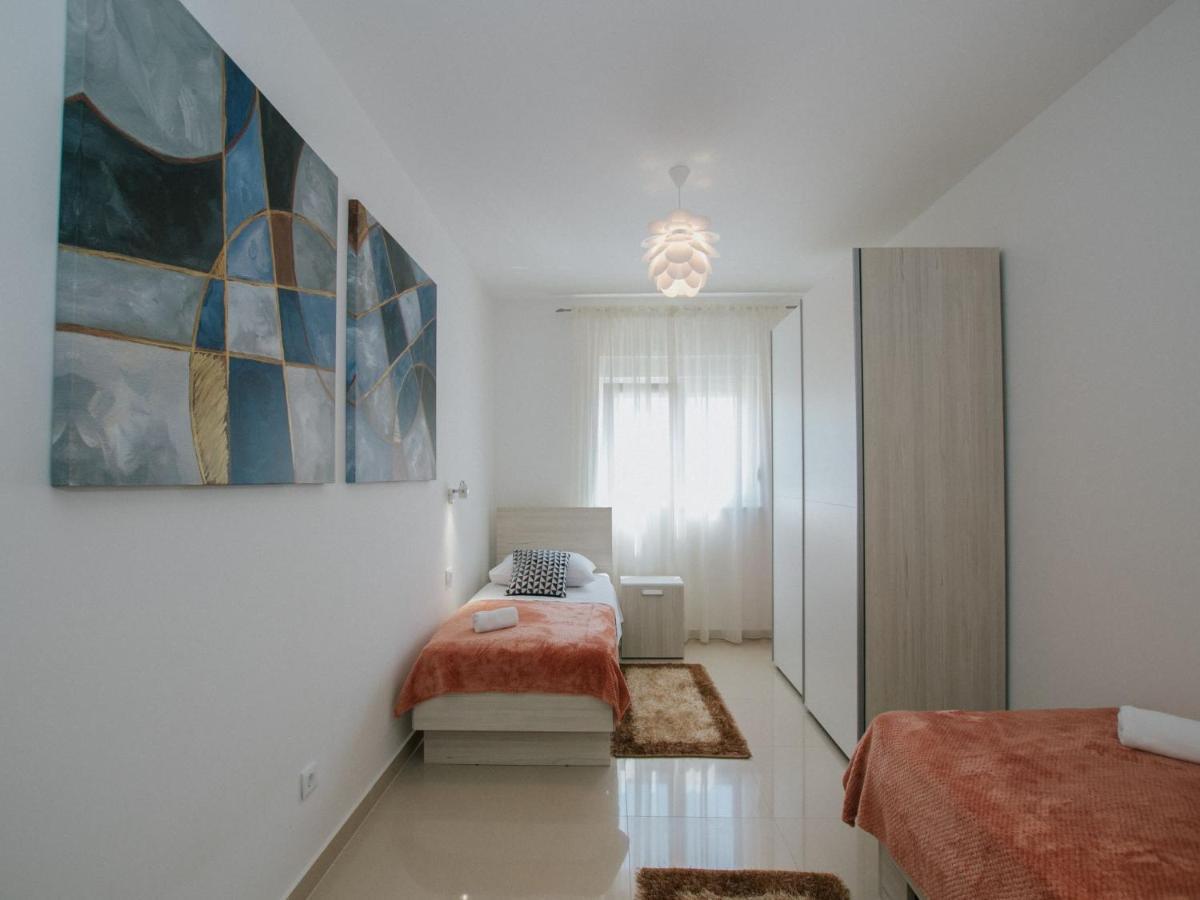 Luxury Apartment Di 트로기르 외부 사진